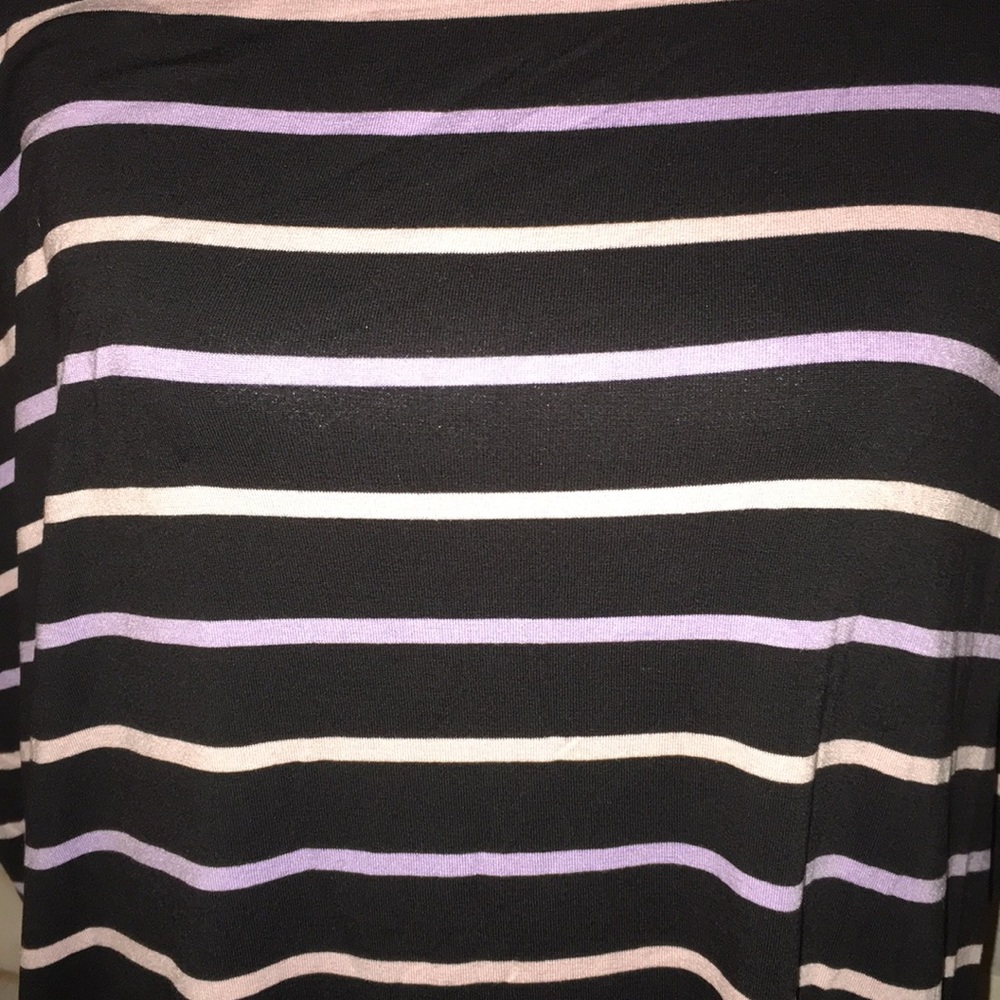 NWT S Lularoe Irma - Picture 2 of 3